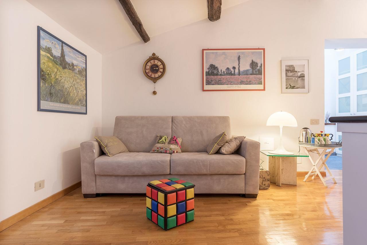 Apartment Penthouse With Terrace In The Heart Of Rom
